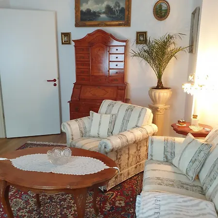 Gaestewohnung Elegance דירה *